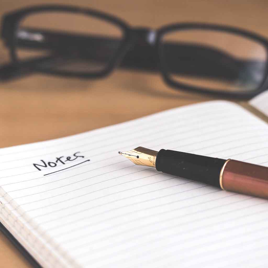 دفترچه یاداشتی برای ثبت وقایع تهیه کنید