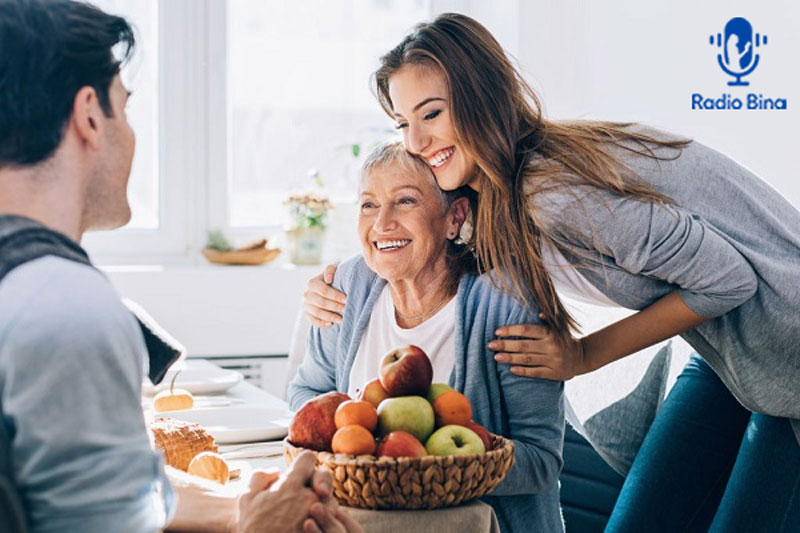 سعی نکنید آنها را تغییر دهید